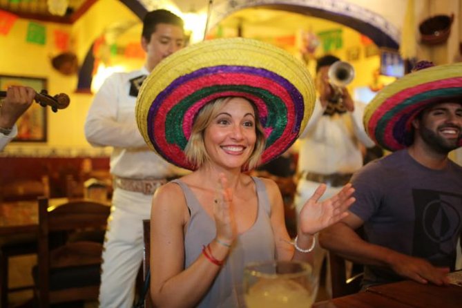 Cancun Taco Tour, Local Beer and Night Market with Transportation - Vegetarian choices and dietary expectations