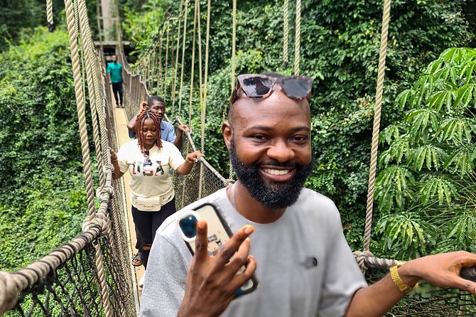 Cape Coast Tour (Slave market & river site) - Leaving Accra at 6:00 am
