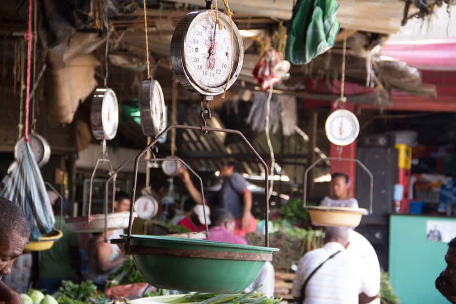 Cartagena Bazurto Market: Authentic Food & Culture Tour - Tropical Fruit, Guarapo, and a Caribbean Lunch