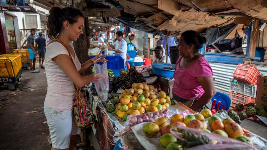 Cartagena Bazurto Market: Authentic Food & Culture Tour - The Music Stop and How the Timing May Feel