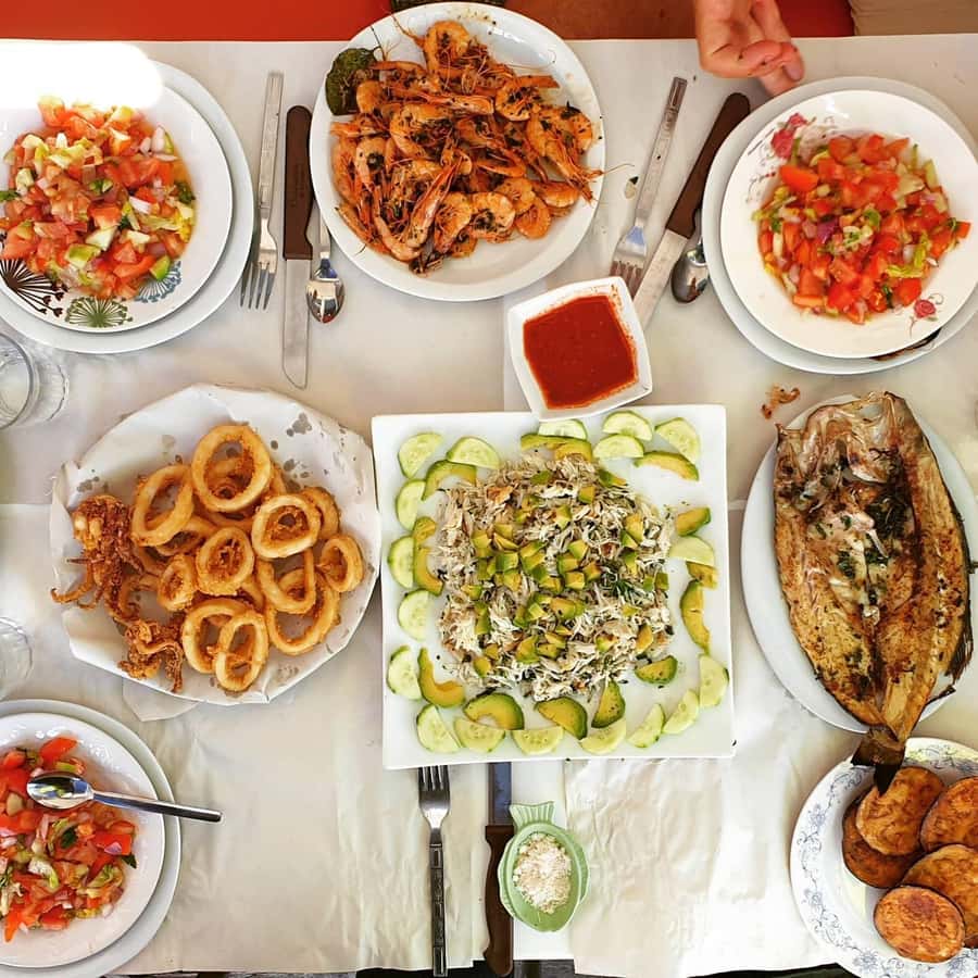 Casablanca: Central Market Food Tour with Tastings and Lunch - Key points to know before booking