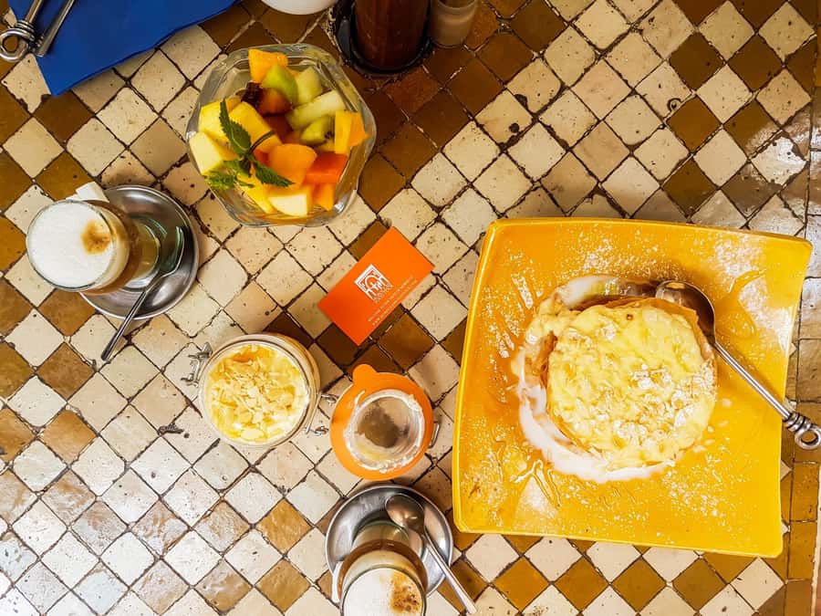 Casablanca: Central Market Food Tour with Tastings and Lunch - Choose seafood, then let the market cook lunch