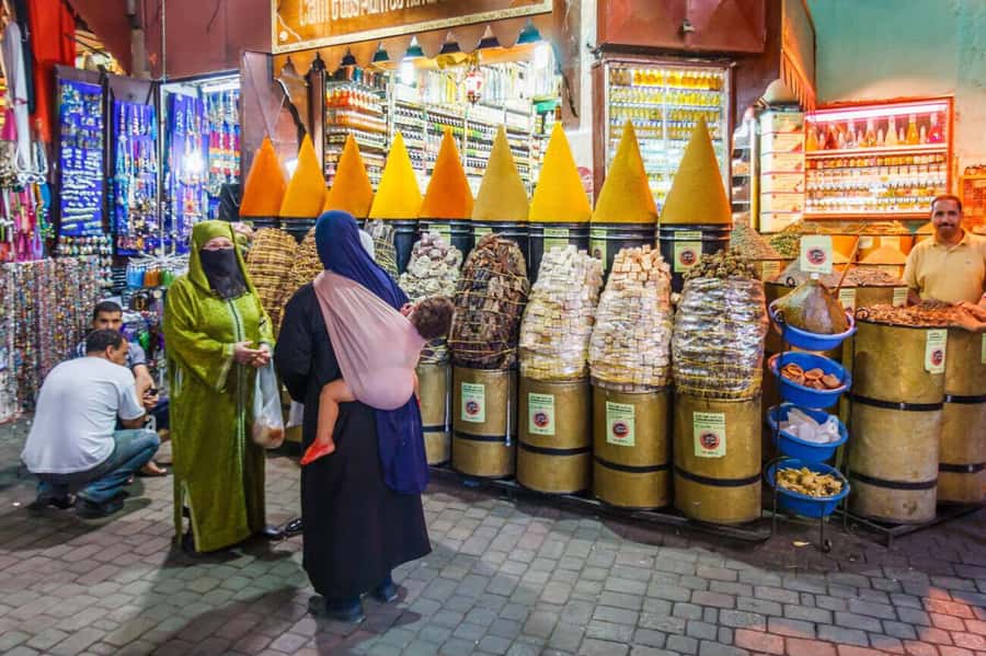 Casablanca: Traditional Souks Shopping Private Tour - Language, comfort, and practical details