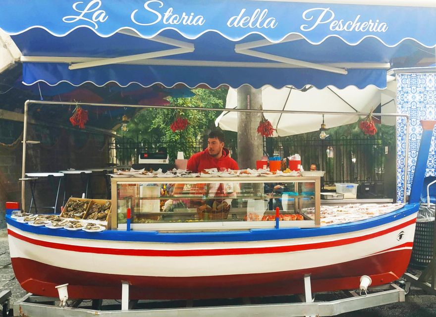 Catania Street Food Tour: Fish Market & City Centre - Starting beside the Elephant Fountain