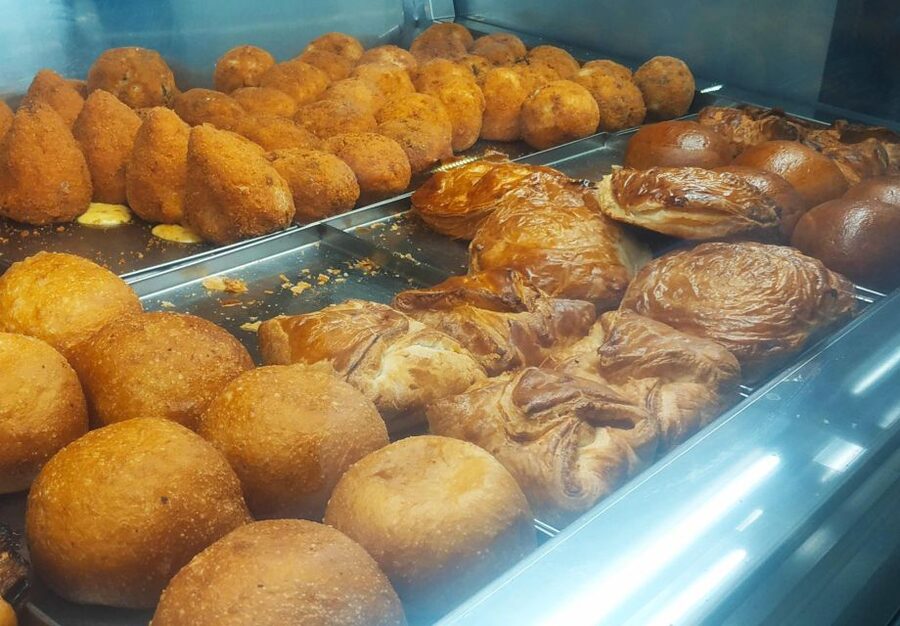 Catania Street Food Tour: Fish Market & City Centre - Dietary needs and practical comfort