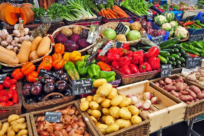 Cesarine: Market Tour & Cooking Class at Local's Home in Asti - Starting in Asti with the market in mind