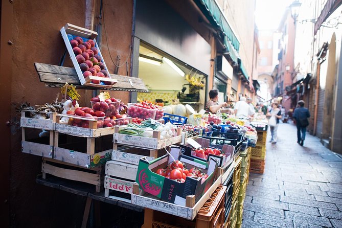 Cesarine: Market Tour & Cooking Class at Local's Home in Bologna - Should you book this Bologna cooking class?