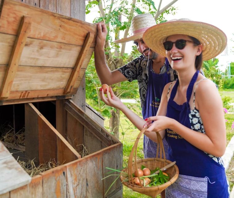 Chiang Mai: Authentic Cooking Class with Market & Farm Visit - Who will enjoy this class most
