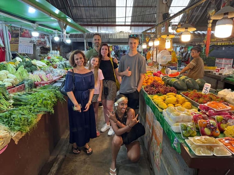 Chiang Mai: Cooking Class with Market and Pickup - A family-style kitchen with your own wok