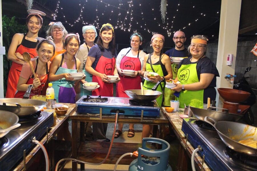 Chiang Mai: Half Day Evening Cooking Class with Market Tour - Who will enjoy this class most?