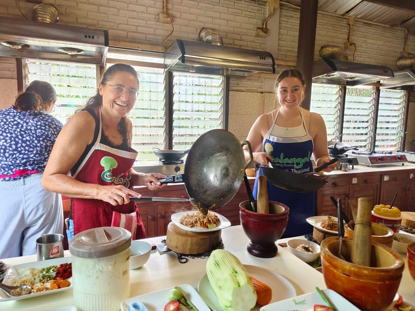 Chiang Mai: Morning Cooking Class with Market Visit - Should you book it?