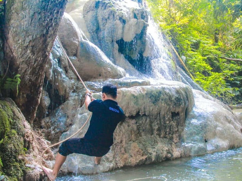 Chiang Mai: Sticky Waterfall by Local Truck with Market Stop - Who will enjoy this best