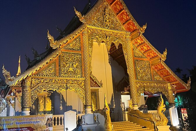Chiang Mai Temples and Market Tuk-Tuk Evening Night Tour - Wat Phan Tao and the charm of a smaller temple