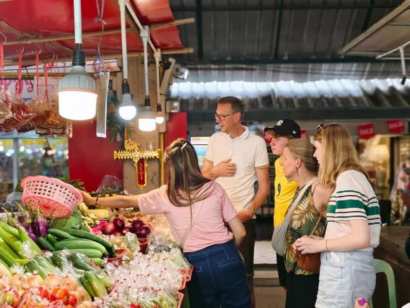 Chiang Mai: Traditional Thai Cooking Class with Market Tour - Key points at a glance