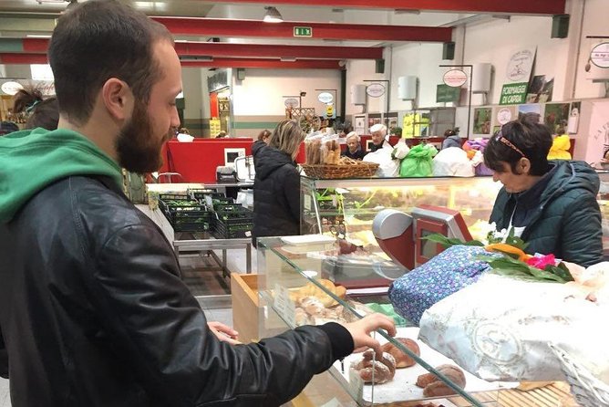 Como Food Tour and the Farmers Market - Meeting Como’s small producers at the farmers market