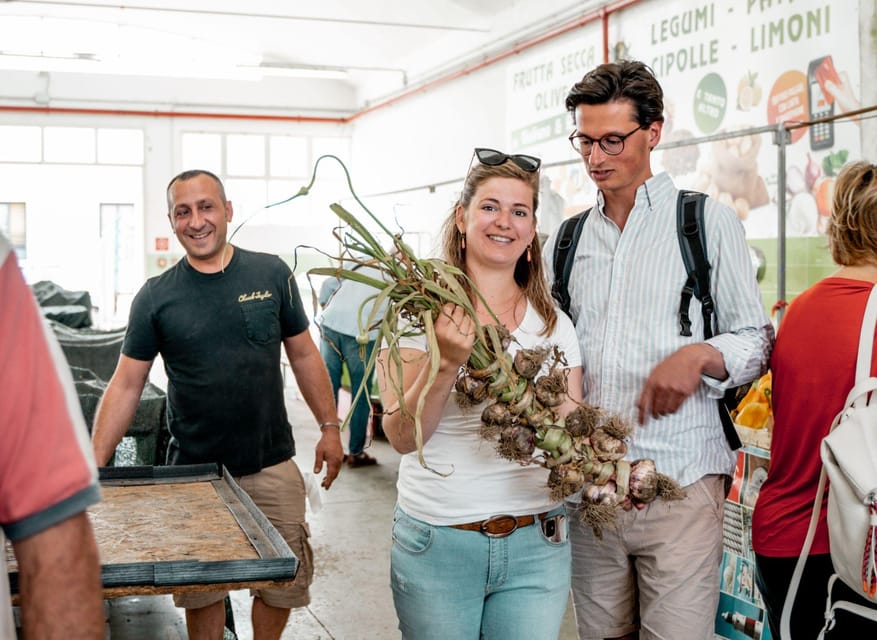 Cook with Mimma: Optional Market Tour & Puglian Flavors - The optional market visit in Brindisi