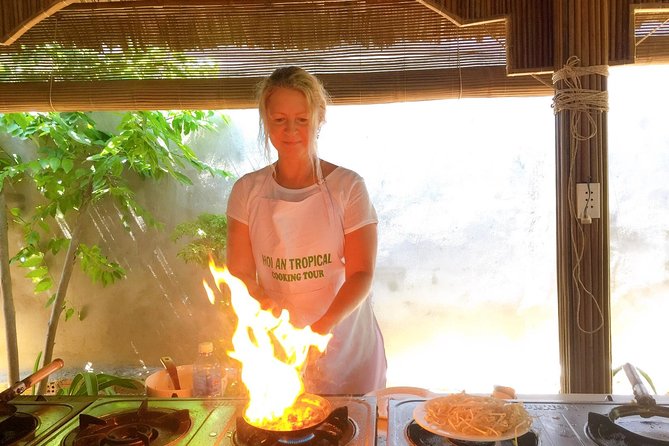 Cooking Class Hoi An:Local Market, Basket Boat, Fishing & Cooking - What the round basket boat ride is really like