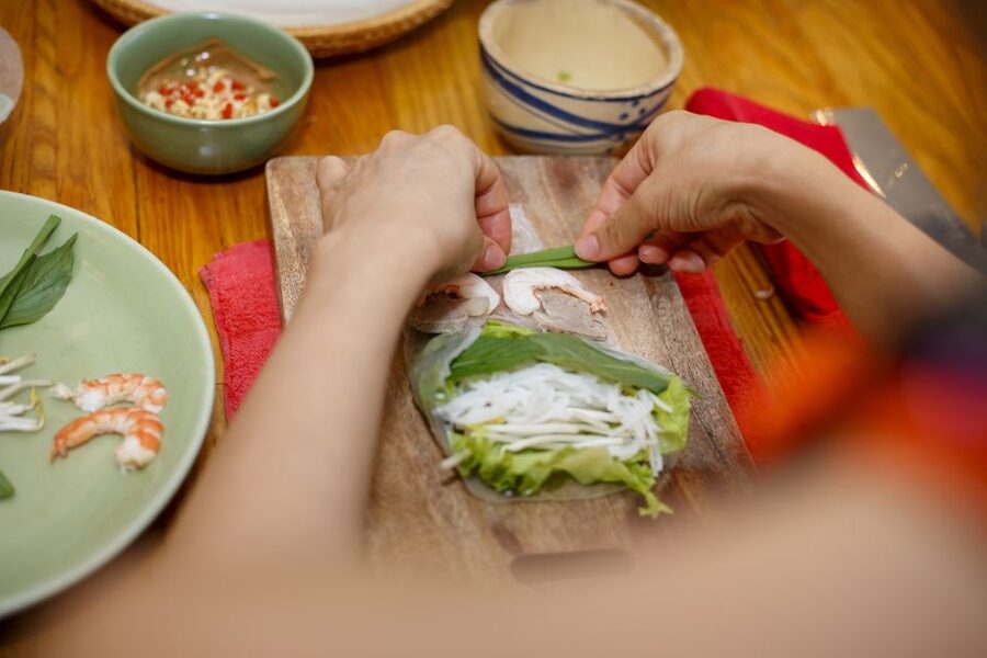 Cooking Class with Ben Thanh Market visit - Key points at a glance