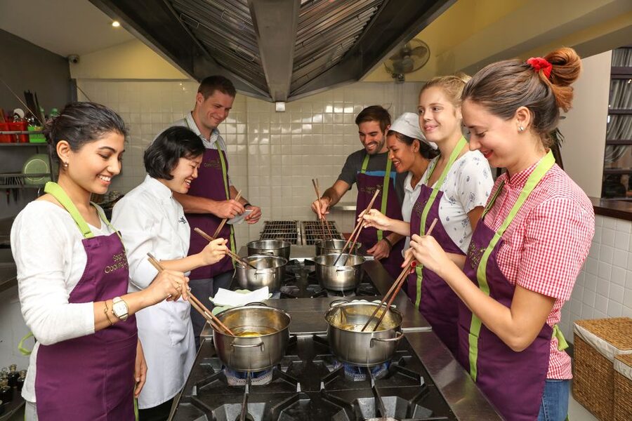 Cooking Class with Ben Thanh Market visit - Should you book it?
