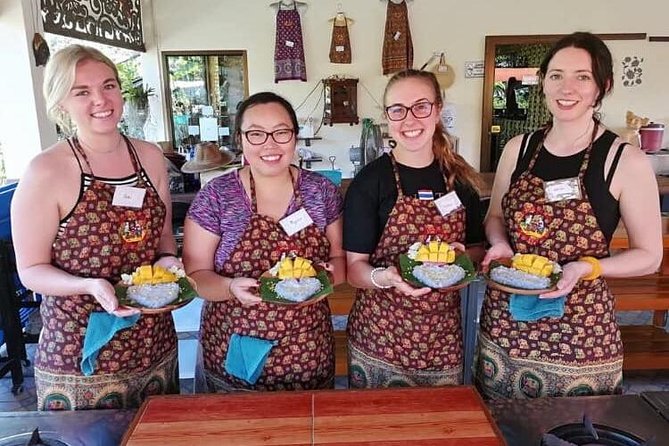 Cooking Evening Class Chiang Mai Visit Organic Garden and Market - What the $13.04 price really buys