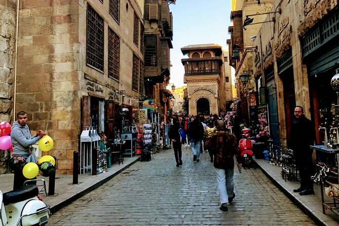 Coptic Cairo, Islamic Cairo and Bazaar Insider Experience - Ibn Tulun and the rare chance to climb