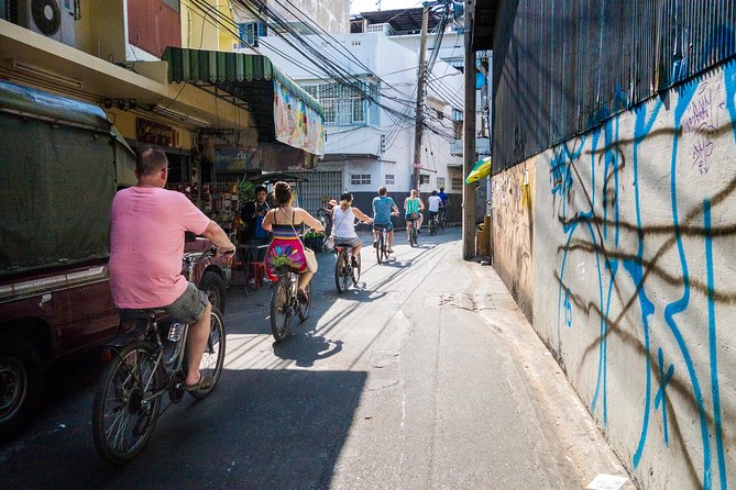 Countryside Bangkok and a Local Floating Market Tour by Bicycle Including Lunch - Lunch after the ride