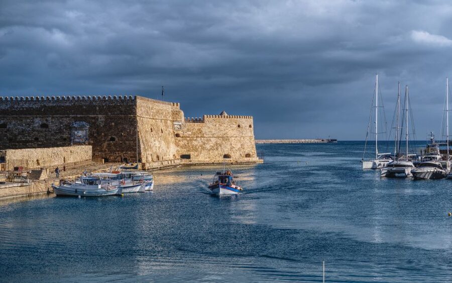 Crete: Heraklion Center, Local Market and Creta Aquarium - Is $23 a Good Price?
