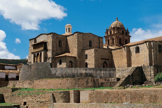 Cusco City Sightseeing, San Pedro Market, Cathedral and Qorikancha Temple - San Blas adds crafts, a church, and a hill-town feel