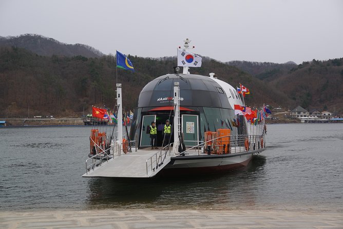 Customized Private Seoul tour: Palace, Market etc(Airport Option) - Choosing Suwon and Korean Folk Village