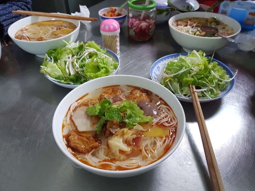 Da Nang: Con Market And Seafood Street Experience - Seafood near My Khe Beach
