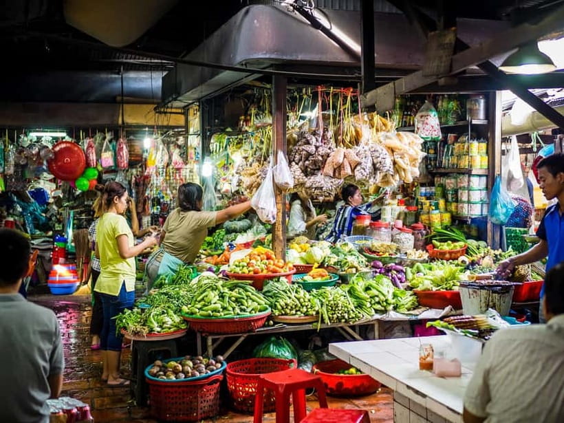 Da Nang/Hoi An: Market Tour, Basket Boat Ride, Cooking Class - Food choices, dietary needs, and what you take home