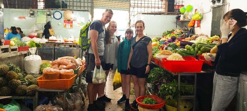 Dalat: Home Cooking Class with Central Market Tour - Key points to know