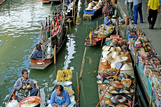 Damnoen Saduak Floating Market and Maeklong Railway Market Tour - Who should book this market tour?