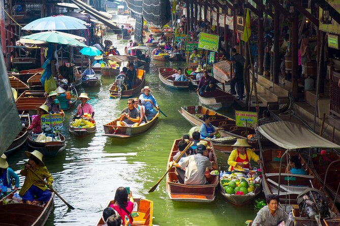 Damnoen Saduak Floating Market & Maeklong Railway From Bangkok - Why the Maeklong Railway Market is worth the long ride