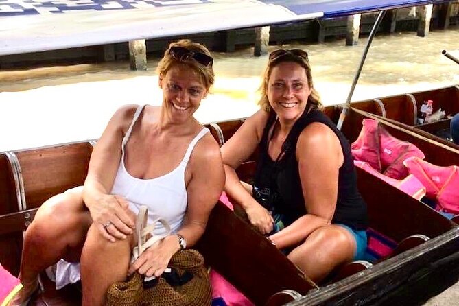 Damnoen Saduak Floating Market & Maeklong Railway From Bangkok - Guide quality can shape the entire day
