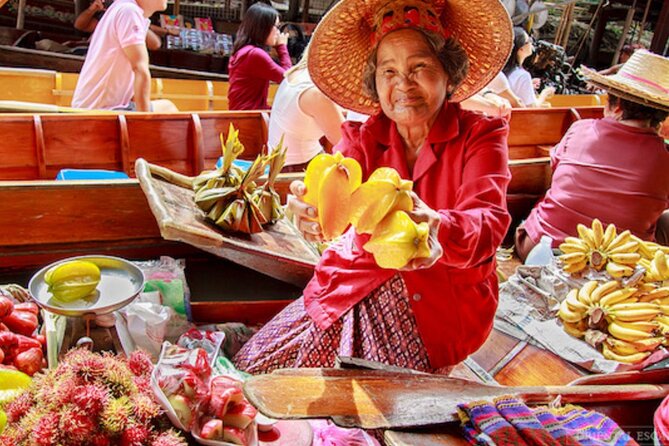 DamnoenSaduak Floating Market Michelin Food One Day Tour - Is $45.36 a good value?