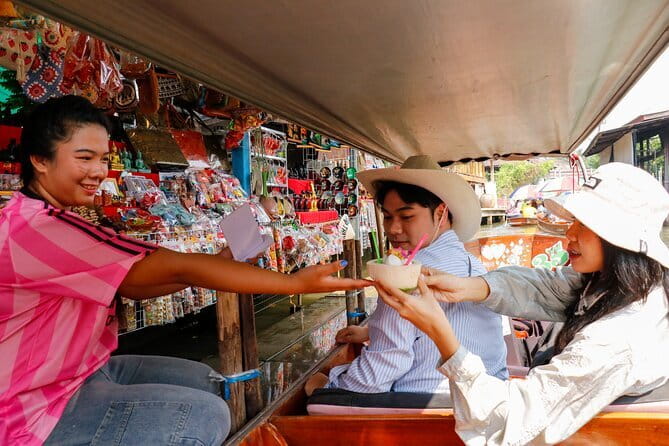 Day Trip to Bangkok Floating Market & Maeklong Railway - What happens at the Buffalo Café