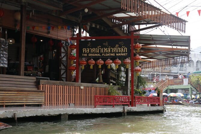 Day Trip to Bangkok Floating Market & Maeklong Railway - What the $30.98 price really covers