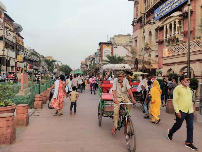 Delhi: Half-Day Old Delhi Private Guided Tour with Markets - Old Delhi in four focused hours