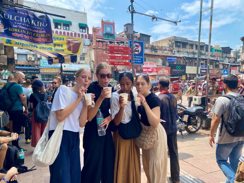 Delhi: Old Delhi's Street Food, Temples & Spice Market Tour - A rickshaw ride through Chandni Chowk
