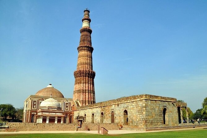 Delhi Private City Tour With Spice Market In 8 Hours - By Car - Jama Masjid begins with Mughal scale