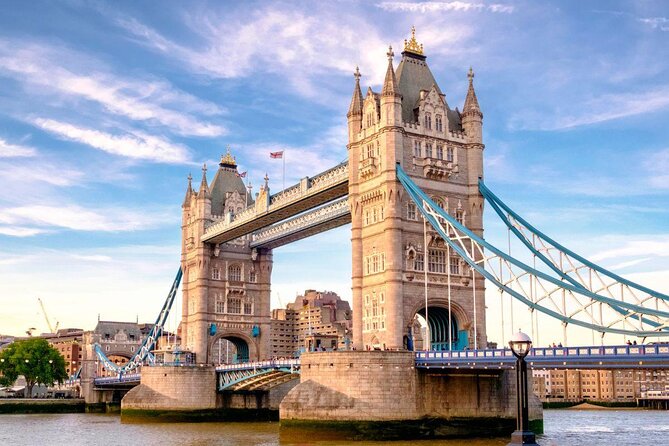 Delicious Doughnuts & Tea: Small-Group Borough Market Experience - Key points before you book