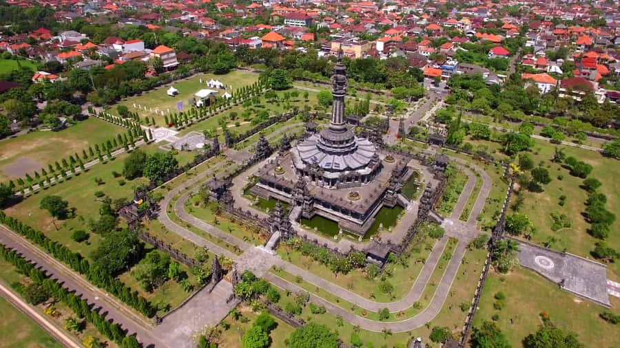 Denpasar: Museum, Traditional Market and Food Tasting Tour - Optional add-ons, from coffee to massage