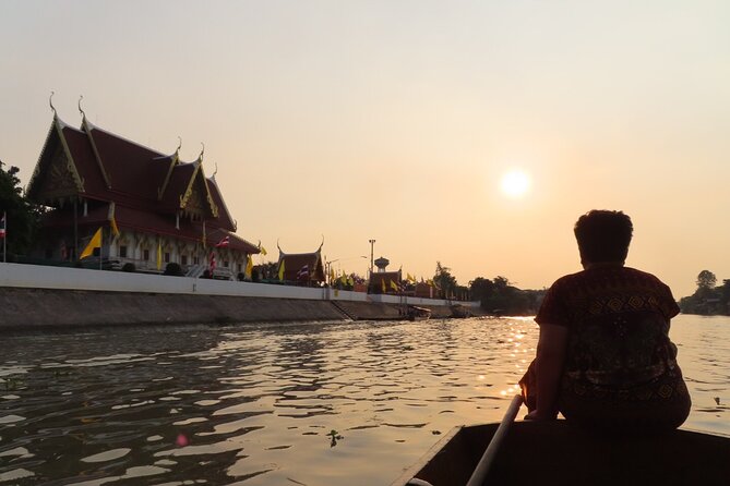 Discover Ayutthaya at Sunset: Historic Temples & River Cruise - Wat Mahathat and the Buddha in tree roots