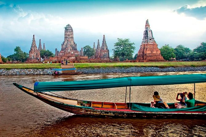 Discover Ayutthaya at Sunset: Historic Temples & River Cruise - Wat Chaiwatthanaram beside the river