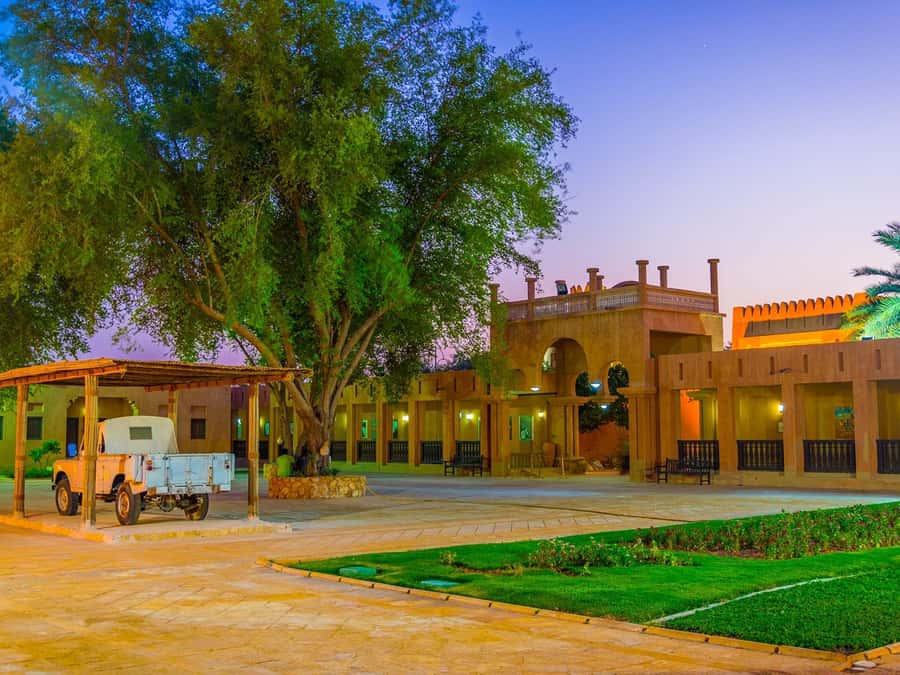 Dubai: Al Ain Oasis, Camel Market, Old Museum & Jebel Hafeet - Al Jahili Fort and Al Ain’s older defenses
