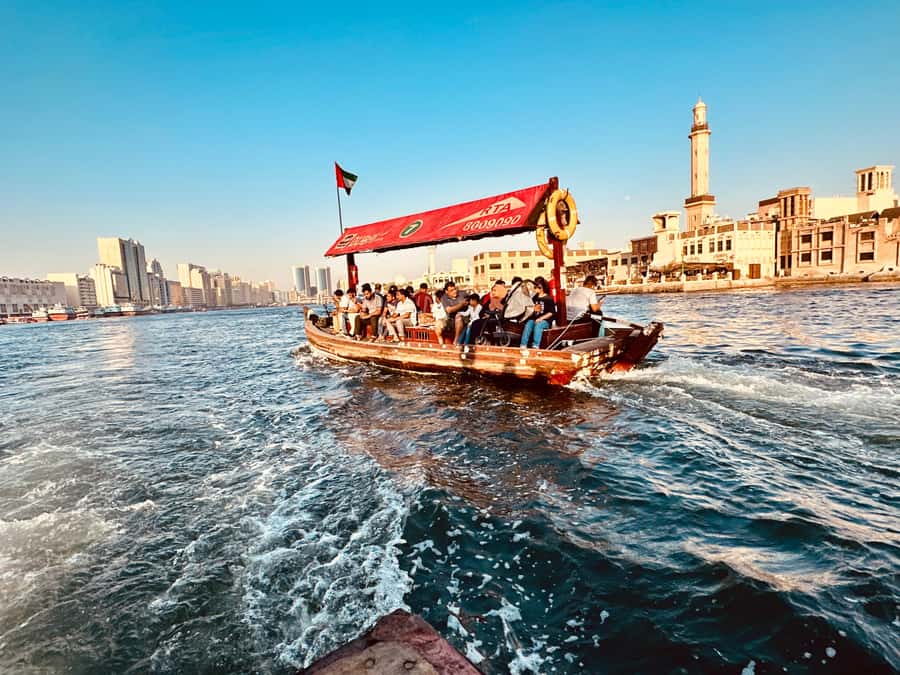 Dubai: Authentic Old Town, Souks, Tastings & Abra Boat Tour - Spice Souk advice that saves you hassle