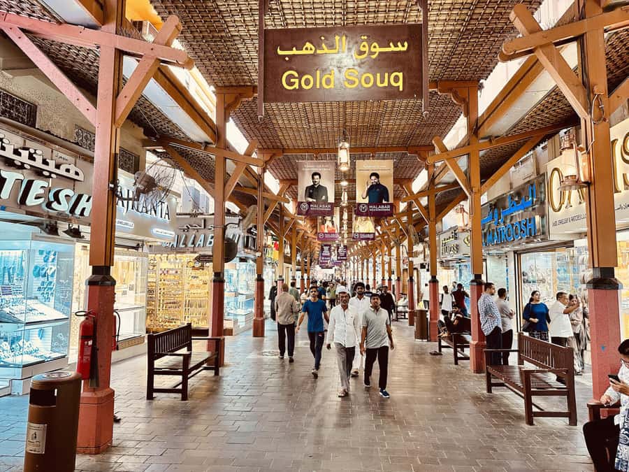 Dubai: Authentic Old Town, Souks, Tastings & Abra Boat Tour - Gold Souk and the commercial side of Old Dubai