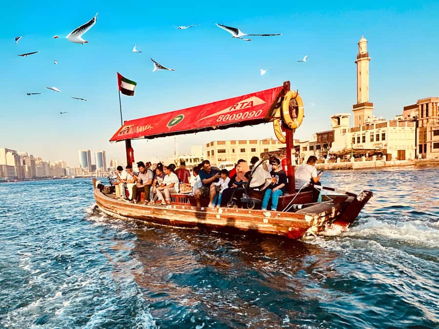 Dubai: Authentic Old Town, Souks, Tastings & Abra Boat Tour - Meeting at Arabian Tea House in Al Fahidi