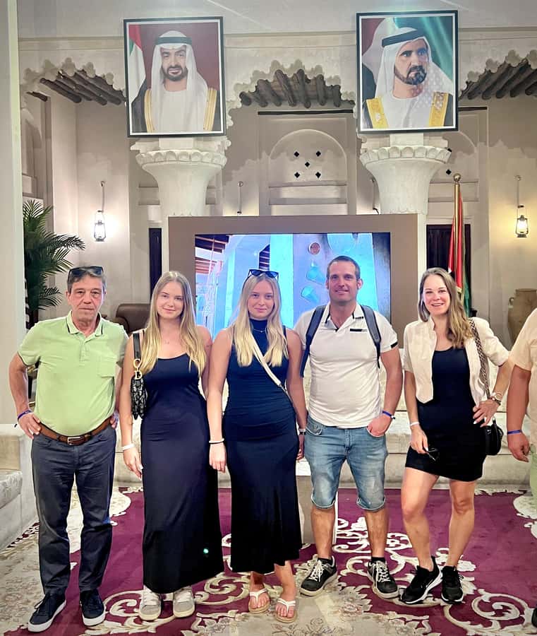 Dubai.Discover Old town,Markets,street food,Abra &Museums - The gold souk finishes the route with plenty to see